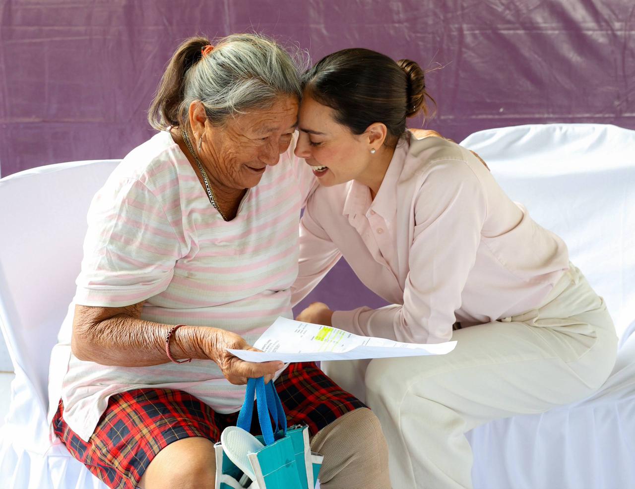 uploads/6/32/01 (2892).Jpeg